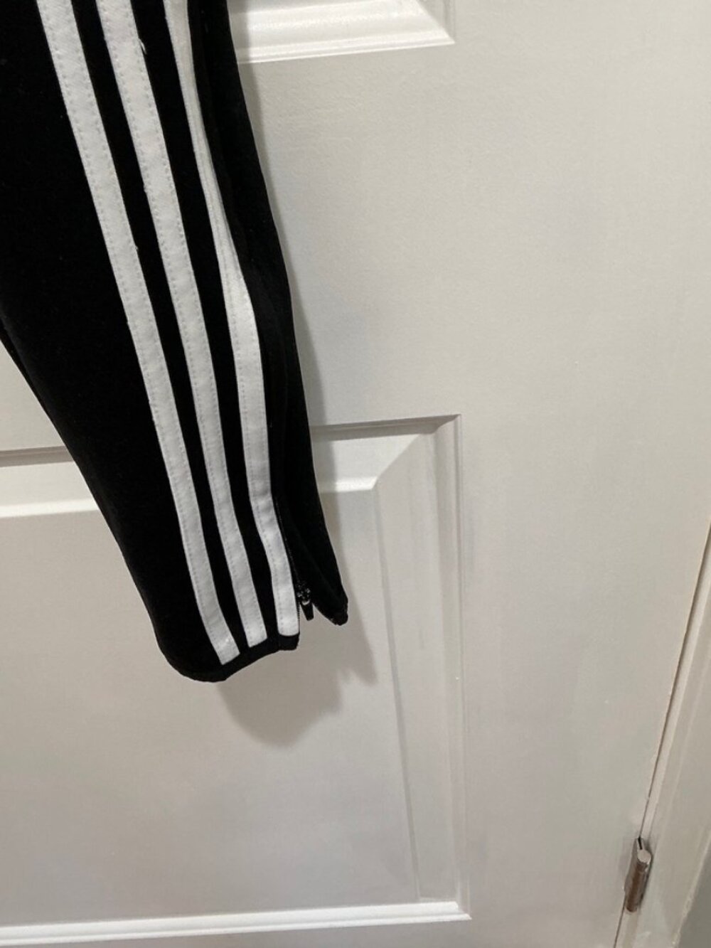 Adidas sweatpants, Climacool, Black,Size Small,Excellent condition - Picture 4 of 9